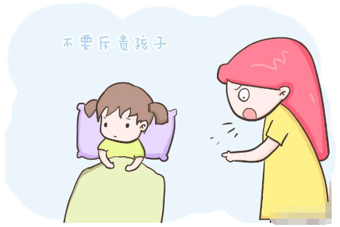 小女孩早发育怎么办？